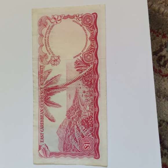 Young Queen Elizabeth East Caribbean States-Antigua Island 1 Dollar note 1965 - Picture 3 of 4